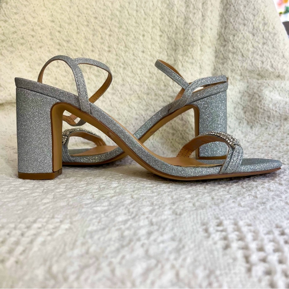 Jewel by Badgley Mischka | Silver Glitter Heels